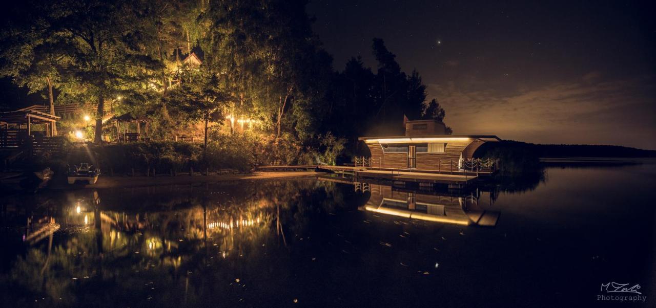 Houseboat Slesin Hotel Buitenkant foto